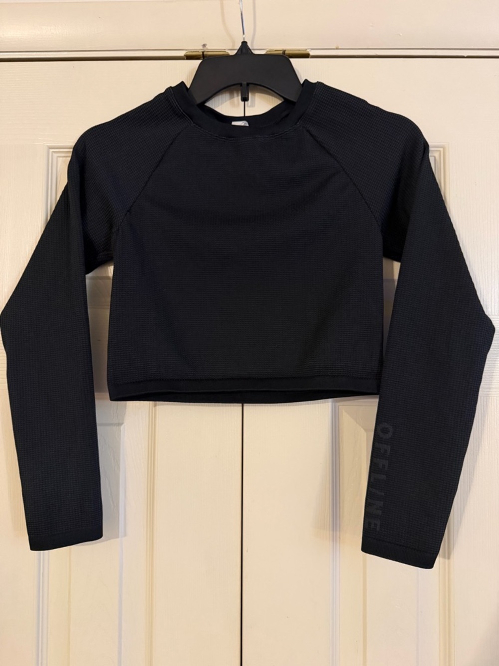 aerie Black Long Sleeve Crop Top